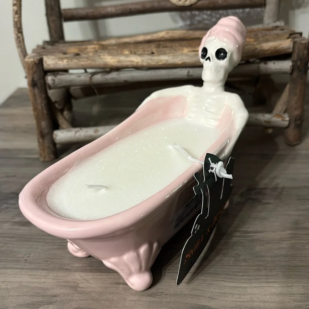 NEW Skull & Bones Skeleton in a Pink Bathtub Summerween Halloween Candle
